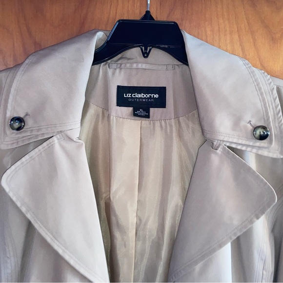 Long Jacket - Picture 3 of 4